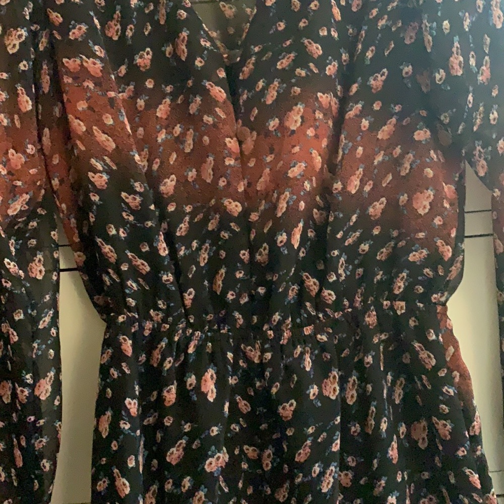 Long sleeved romper - Picture 3 of 3